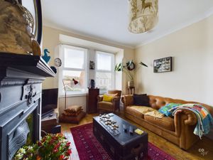 Photo 8- click for photo gallery